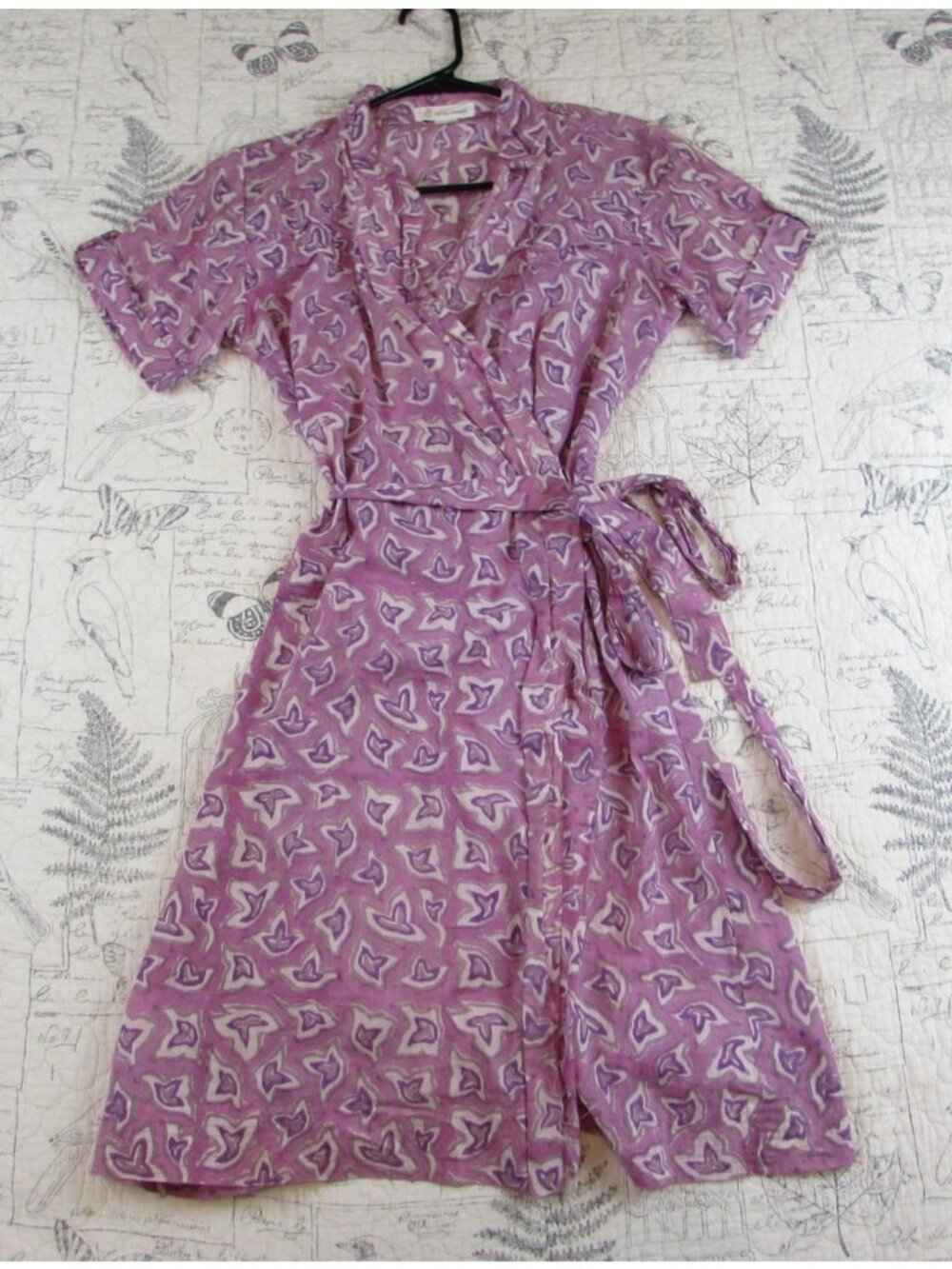 Kerry Cassill super light weight purple lavender Wrap Dress Size 2